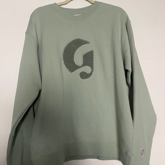 Glossier Boston sweatshirt size L - Picture 1 of 2